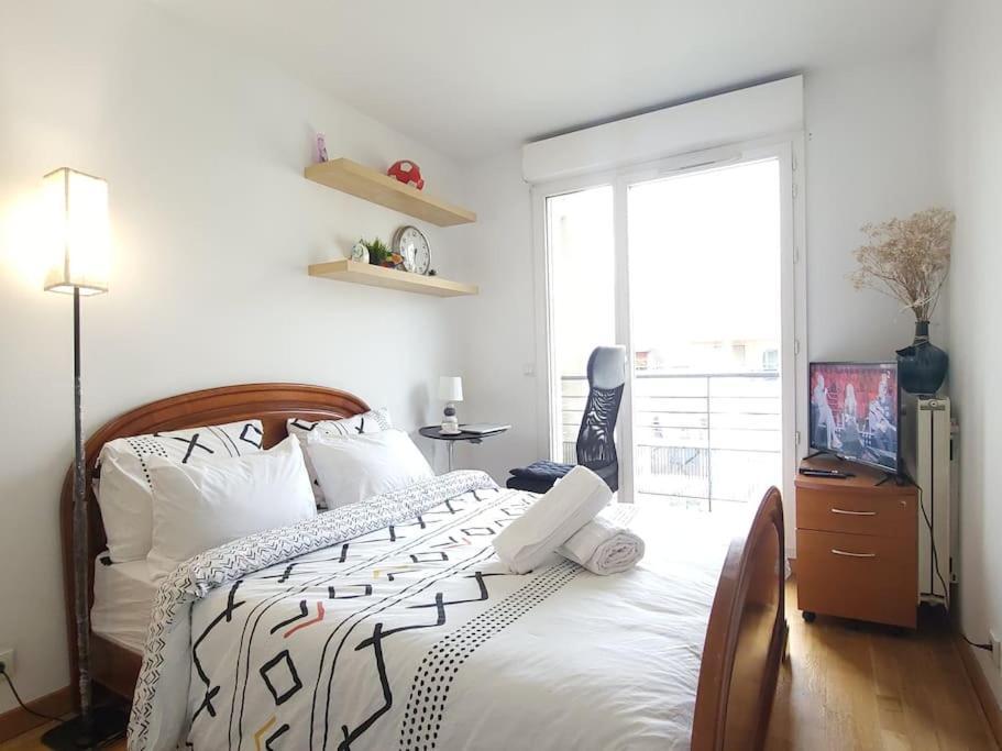 Cozy Haven Near Paris La Defense Grande Arche Apartman Courbevoie Kültér fotó